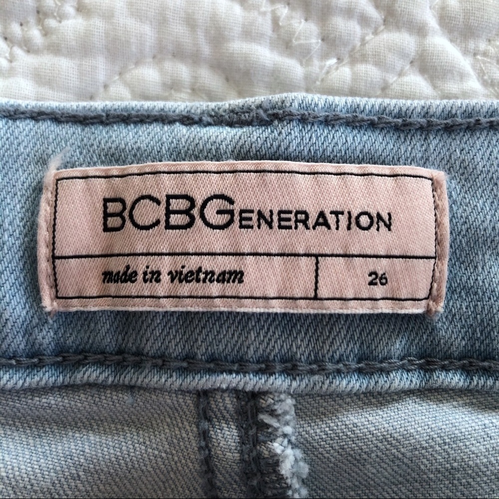 BCBGeneration Red Piped Skinny Stretch Blue Jeans - Picture 5 of 8